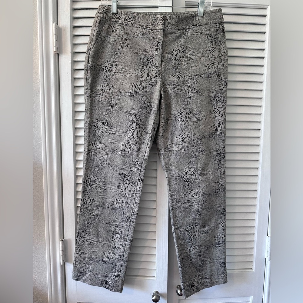Rafaella Size 10 Black and Tan Animal Print Pants